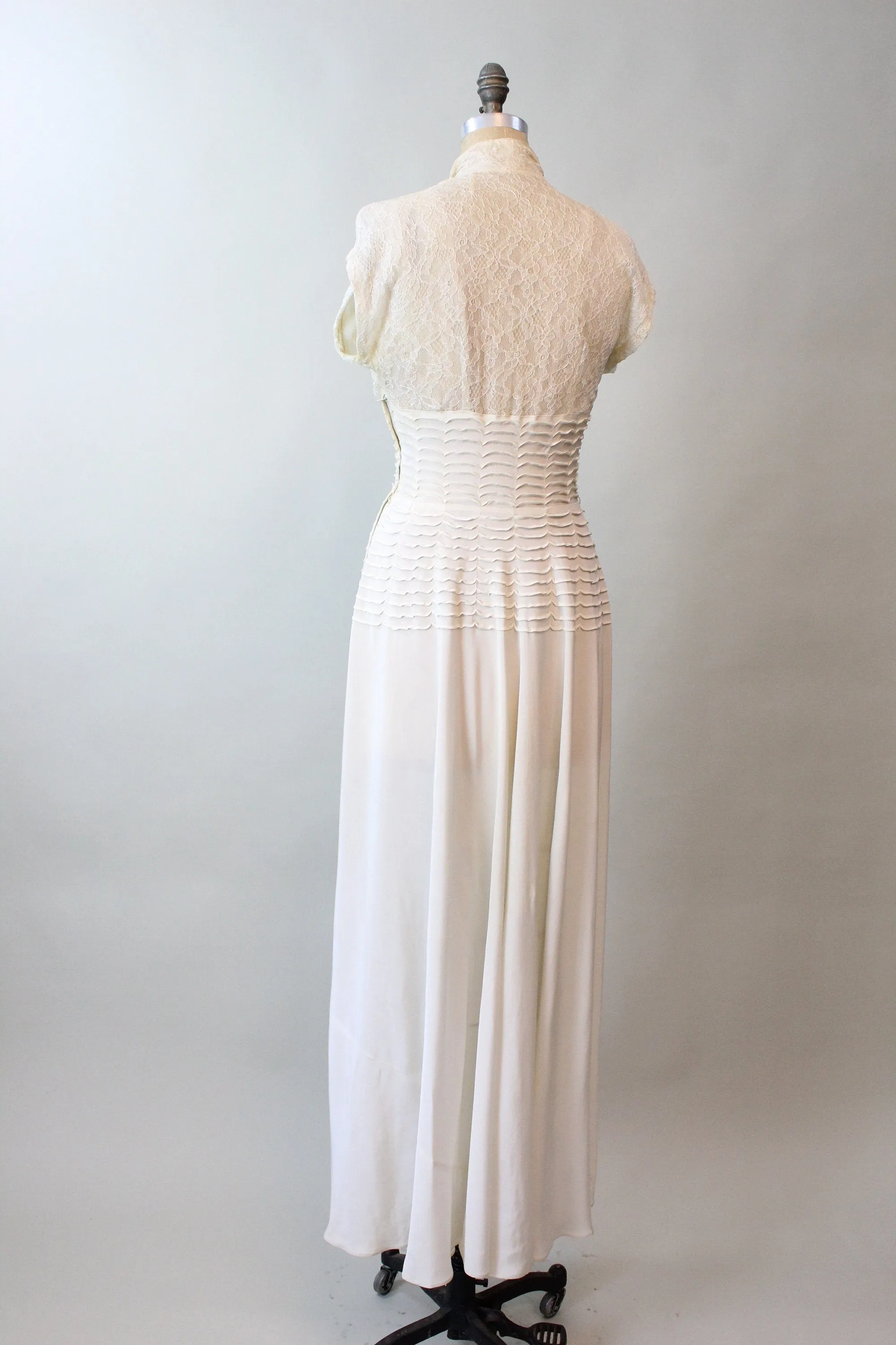 1940s LACE RAYON wedding dress small | new spring summer