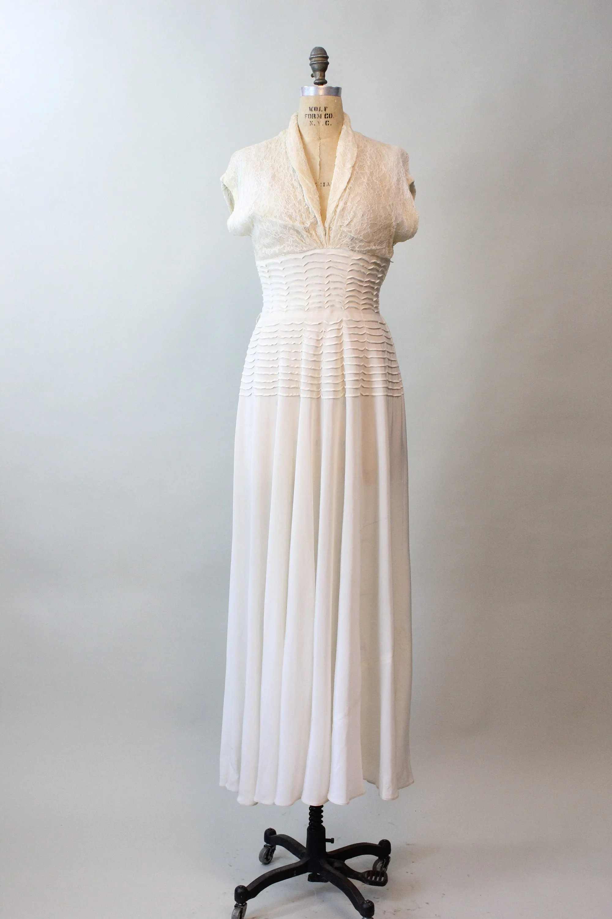 1940s LACE RAYON wedding dress small | new spring summer