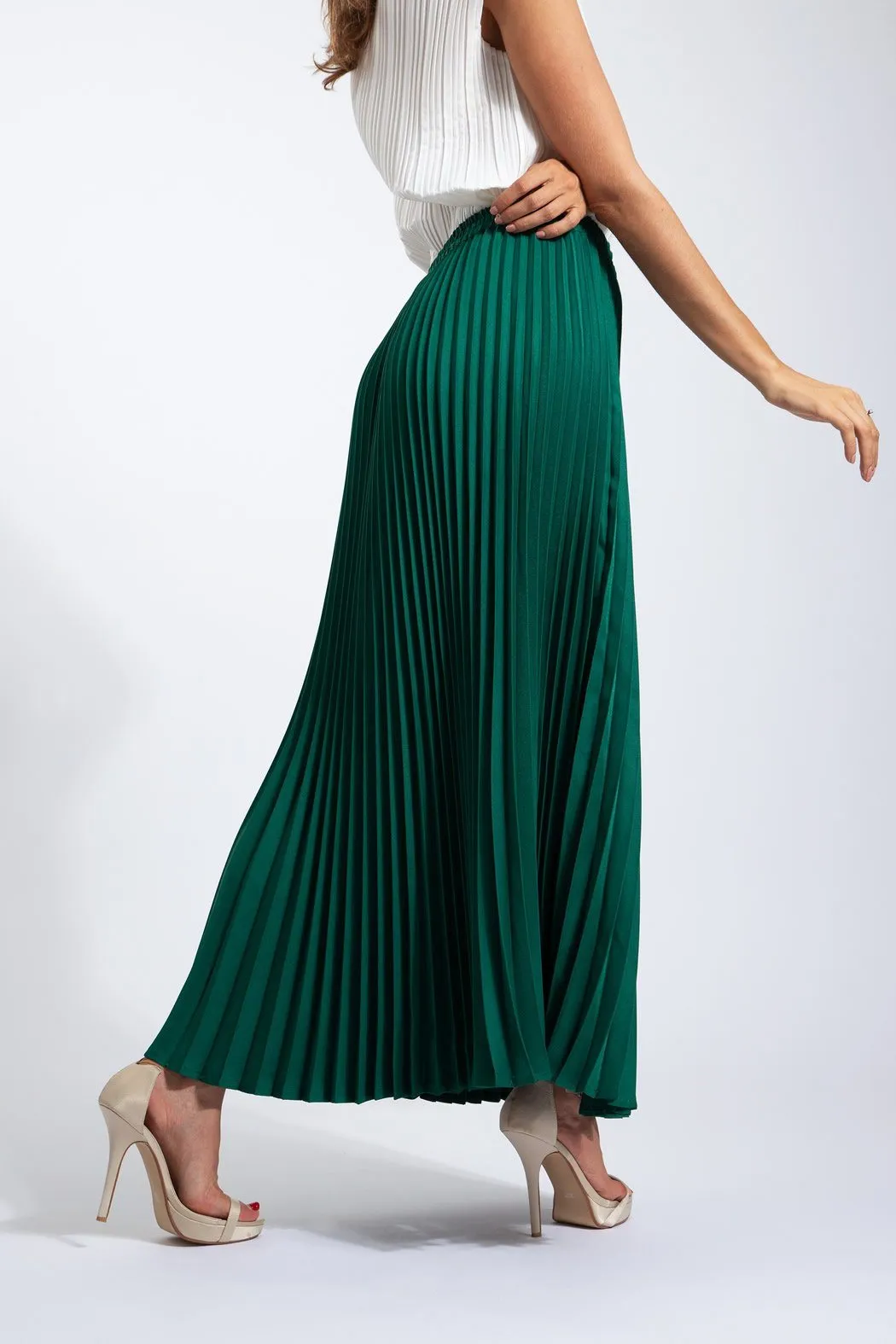 Andrea Big Pleat A-line Skirt