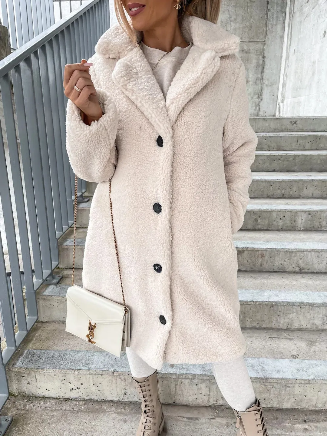 Long Sleeve Lapel Coat Lamb Wool Large Coat Women