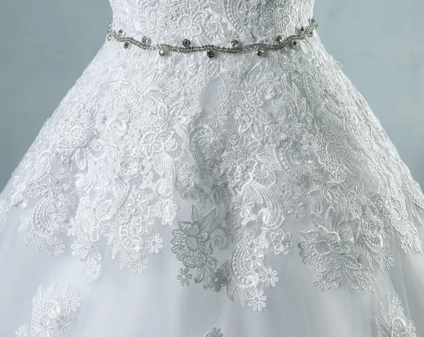 Sleeveless Lace Tulle Flower Sweetheart Court Train Wedding Bridal Gown