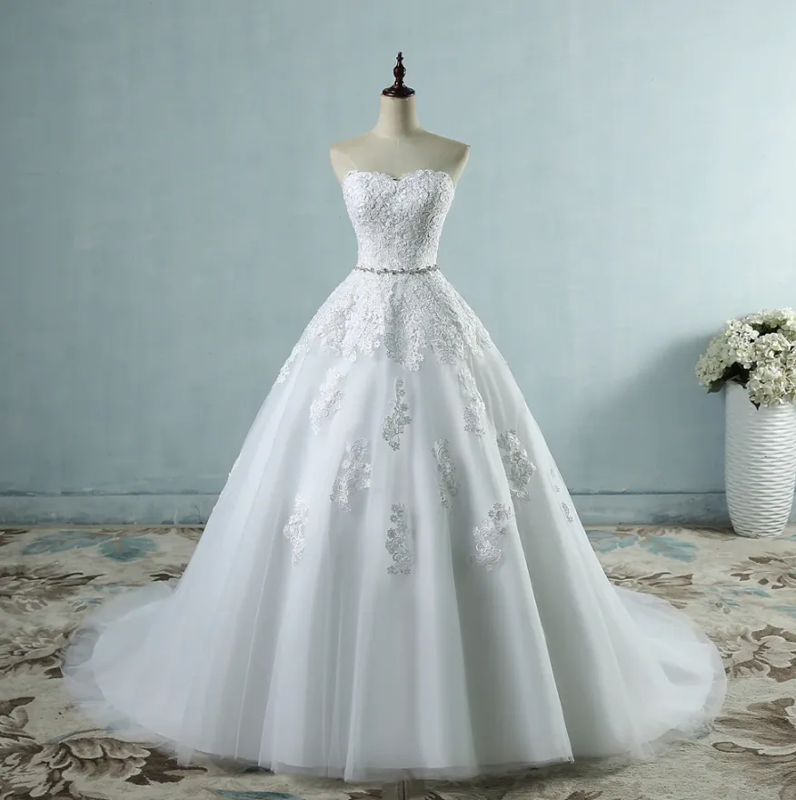 Sleeveless Lace Tulle Flower Sweetheart Court Train Wedding Bridal Gown