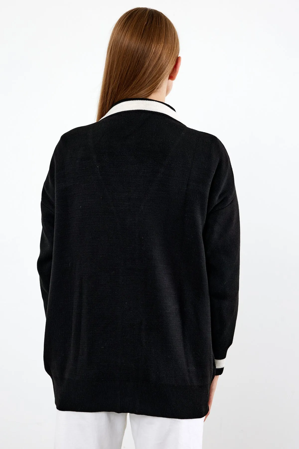 Vav Buttoned Down Short Knitted Winter Cardigan Black