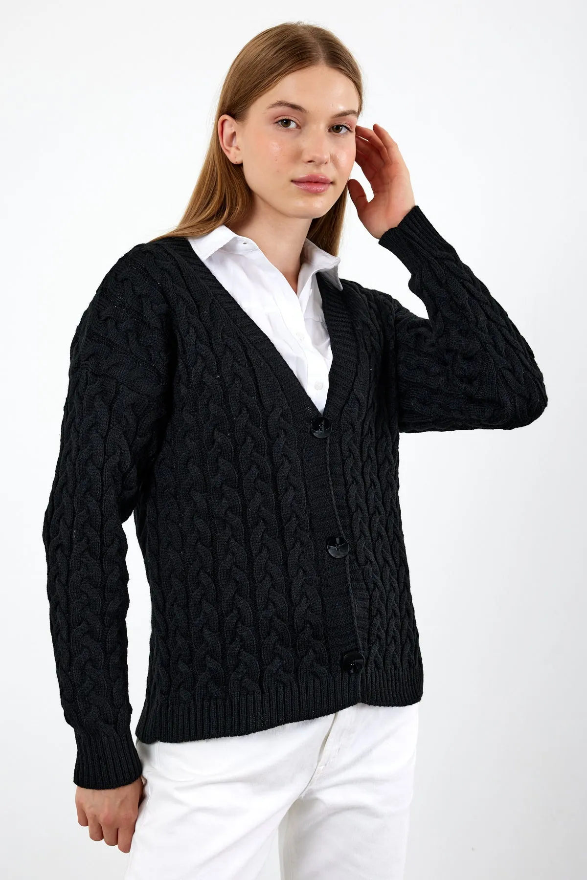 Vav Fishtail Short Knitted Winter Cardigan Black